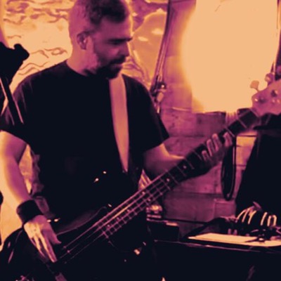 Band performance photo 18